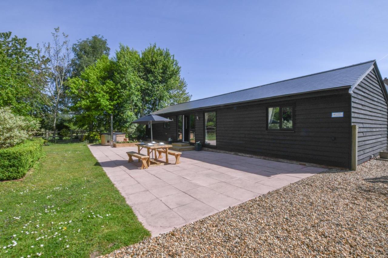 The Piglets Villa Woodbridge Buitenkant foto